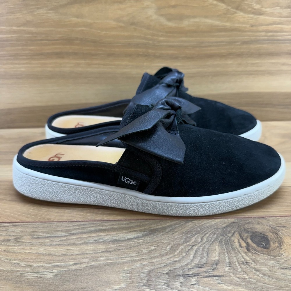 UGG Luci Bow Mule Slip On Sneaker 7.5 Black Suede Leather Casual Modern